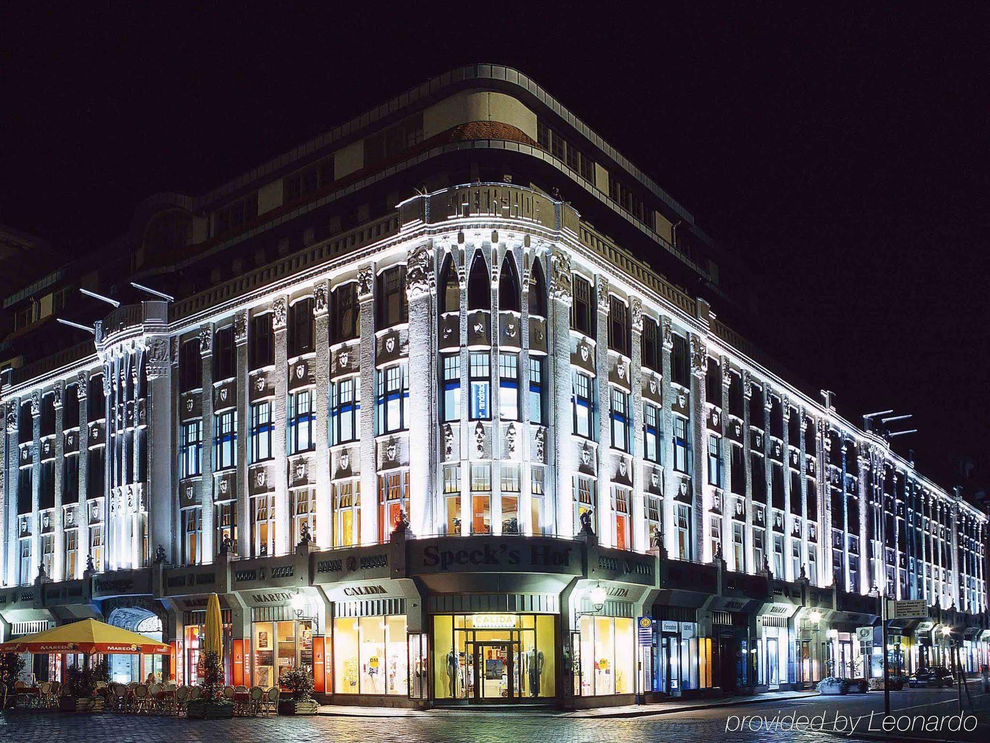 Meininger Hotel Leipzig Hauptbahnhof Exterior foto
